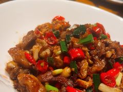 -爱碗亭·鲜炒湖南菜(壹城中心店)