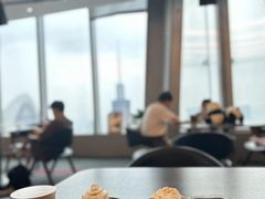 -及象咖啡Air·360度俯瞰广州塔(北塔68F店)