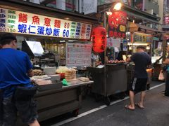 -六合夜市