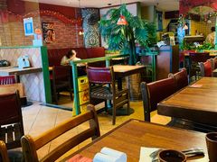 -玛格萝妮比萨屋(陆家浜路店)