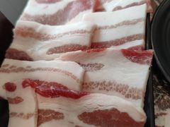-啊美丽炭火烤肉(滑翔一店)