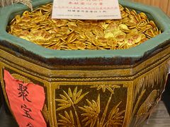 -龙华寺