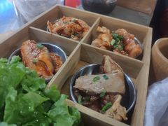 -马路牙子烧烤音乐酒馆(望京店)