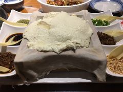 -95号酱骨·一块豆腐(展春园西路店)