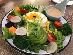 -丽莎沙拉轻食餐厅(国贸店)