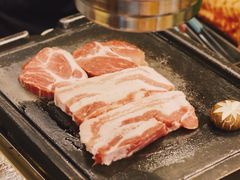 厚切五花肉-咕咕站韩国料理(紫金港店)