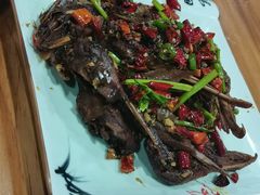 干锅鸭头-八大碗私房菜(中城路店)