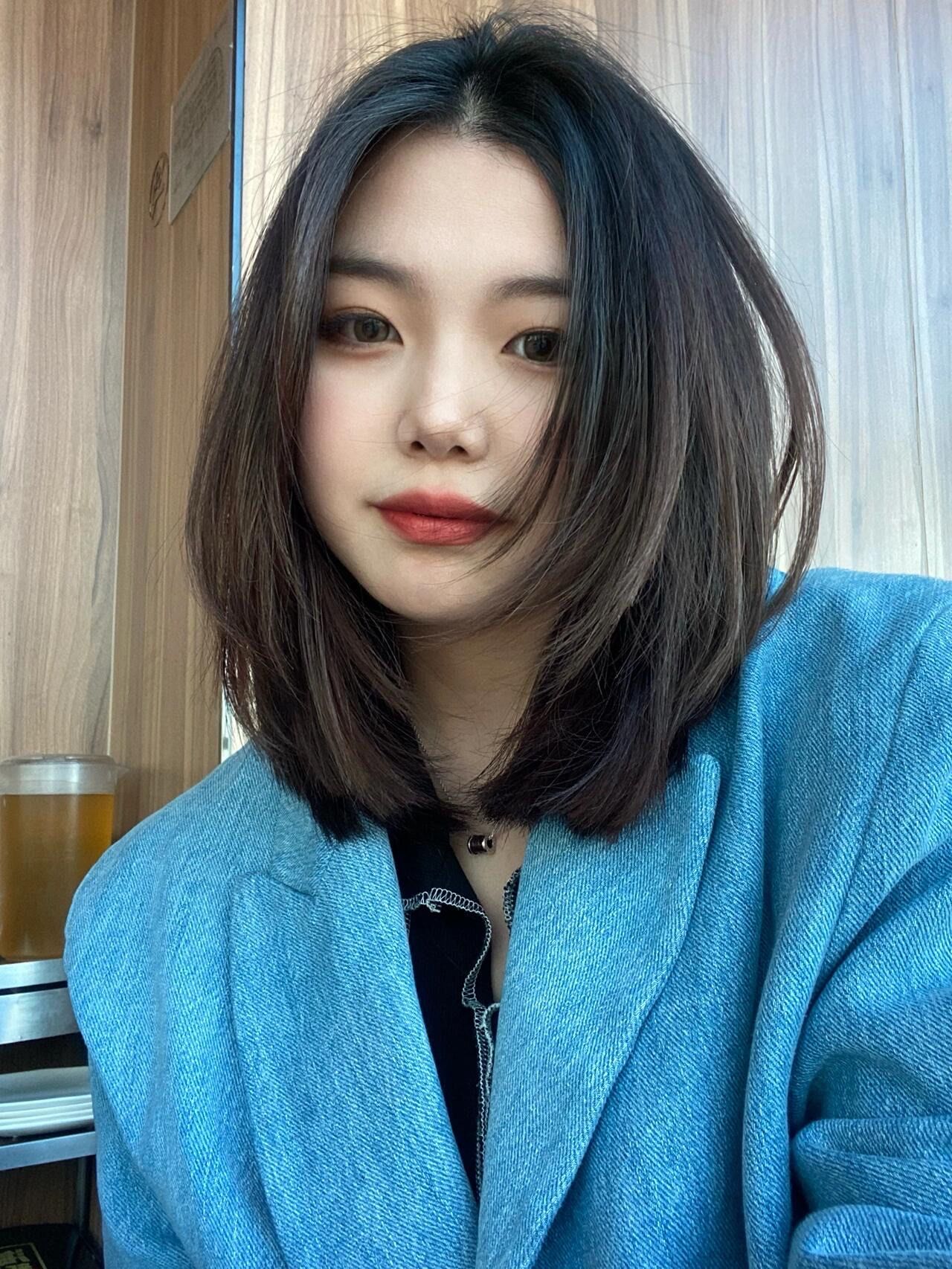 是你喜欢的发型吗 剪的我好喜欢
脸大