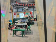 -晓彭肥肠鸡·泡椒鸡火锅(水木天地店)