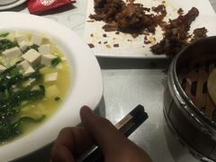 -湖庭壹品鸭王·传统北京烤鸭·别墅私房菜·庭院宵夜(江宁店)