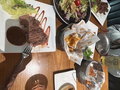 -HUZI虎滋精酿餐吧(京西大悦城店)
