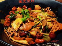 老灶麻辣香锅-风光老灶麻辣香锅(大成路翠微百货店)