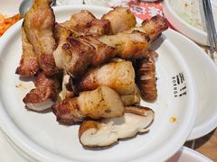 满心尝五花肉-本家韩国烤肉(青岛万象城店)