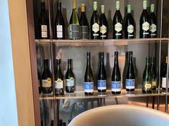 -wineapp葡萄酒餐吧(外滩金融中心店)
