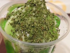 香香香菜新地-麦当劳(光新乐购店)