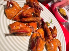 沙田玻璃乳鸽-馋遇江南·精致湖景雅宴(东方之门店)