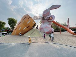 -季高兔窝窝亲子园(上海薰衣草公园店)