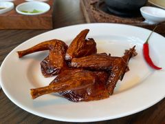 乳鸽-广州柏悦酒店·悦景轩·粤菜餐厅
