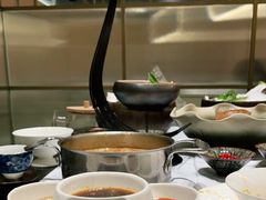 -红鼎豆捞·非遗鲍皇汤火锅(宝丰路店)