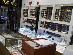 -广州宝岛眼镜武汉和光眼镜市场西区店