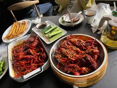 -聚汇三少·龙虾·中餐厅(莫邪路新天地店)