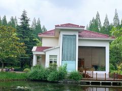 -上海怡沁园度假酒店