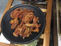 -哈哈碳都·牛肋条无限自助烤肉(台江万达店)