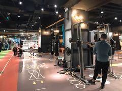 -VLines耀能运动24小时·月付制健身(京广桥店)