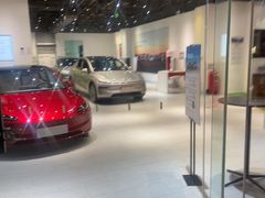 -TESLA 特斯拉(北京颐堤港体验店)