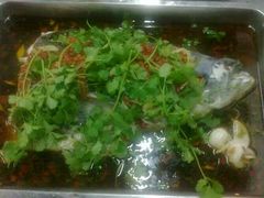 剁椒鱼头-旭龙鱼头王(航华店)