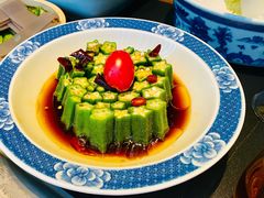 凉拌秋葵-大隐·成都火锅Bistro(合生麒麟新天地店)