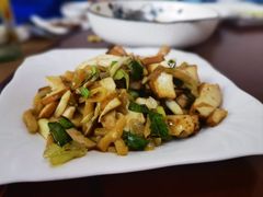 -领鲜土菜馆