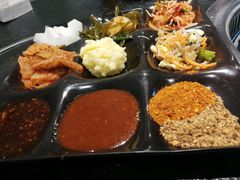 -烤路里·韩国品质自助烤肉(石路天虹4号店)
