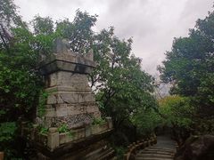 -灵岩山风景区