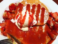 -Pancakes on the rocks(Darling Harbour)