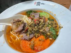 -贯一台湾牛肉面(八一七中路店)