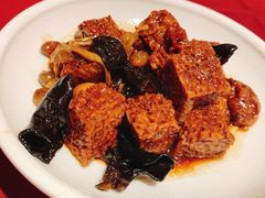 四季烤麸-老吉士酒家(天平路店)