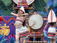 -七彩云南欢乐世界