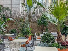 -潮一不贰·法式甜品·生日蛋糕·西式简餐(外滩店)