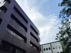 -香港大学