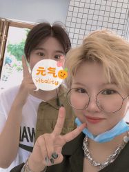 -HANYI韩艺形象店