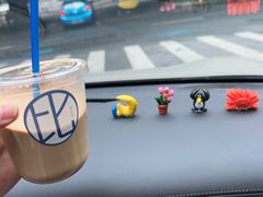 -Be Lived Cafe比例咖啡(摩天轮店)