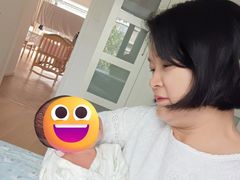 -鲸鱼妈妈月嫂/育婴师定制