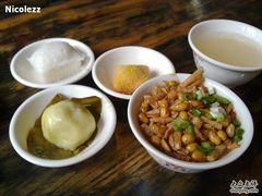 茶果之类、酥油茶、银耳-龙抄手(文殊坊店)