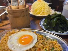 溏心蛋炒饭-萍姐火锅·公路夜市(武汉首店)