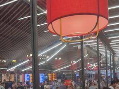 -刘姐啤酒鱼民族演艺餐厅(西街总店)