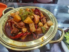 -牛一嘴·兰州牛肉面·大盘鸡(财富中心店)