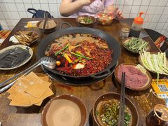 -黄潇洒老火锅(九眼桥宏济巷店)