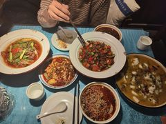 -张氏宽窄巷成都菜(澳德乐店)