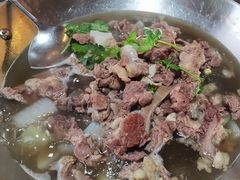 -大众跷脚牛肉馆·非遗传承单位(峨眉山店)